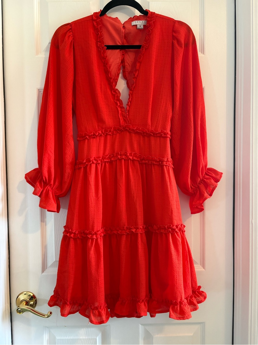 FAVLUX MINI DRESS RED M TIERED RUFFLE V NECK AND SLEEVES BACK CUTOUT SMOCK WAIST